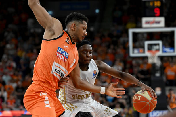 阵莫克姆的 阵莫克姆的