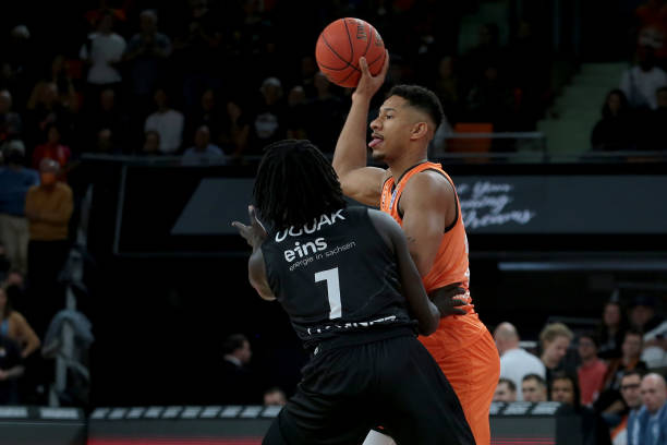 大的压力 大的压力