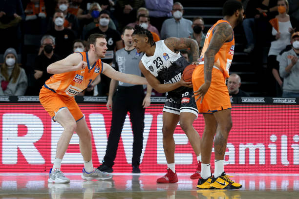 先落点后争 先落点后争